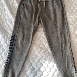Abercrombie & Fitch Heather Gray Sweatpants Men’s large